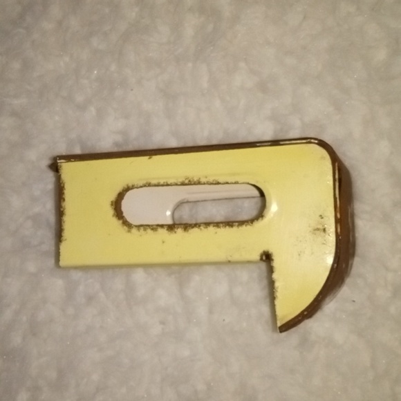 - 1940s Tin Matchbox Matchstick Holder - Picture 3 of 5